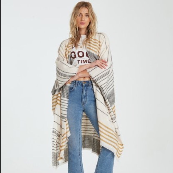 🌴🔆BILLABONG- BEACHY NIGHT WRAP🔆🌴 - Picture 3 of 12